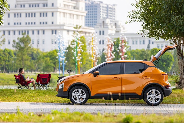 Giá xe VinFast VF 5 lăn bánh kèm ưu đãi tháng 12/2025 - 2