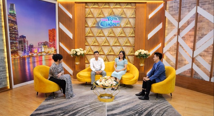 Cặp đôi cùng nhau vượt qua những thử thách trong hôn nhân lẫn cuộc sống.