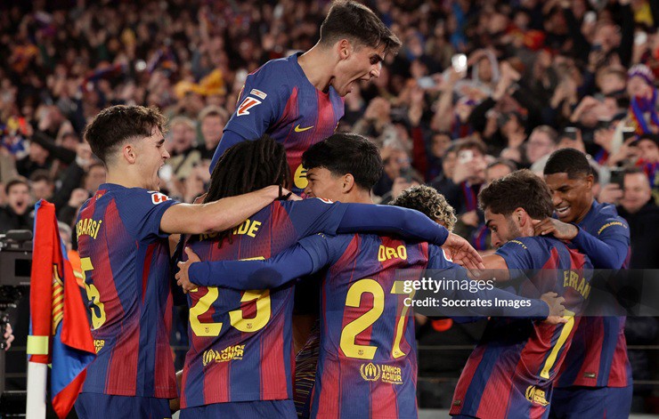 Barcelona ngược dòng đánh bại Atletico Madrid