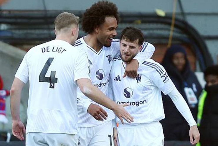 MU đã tới gần khu vực dự Champions League sau trận thắng Crystal Palace