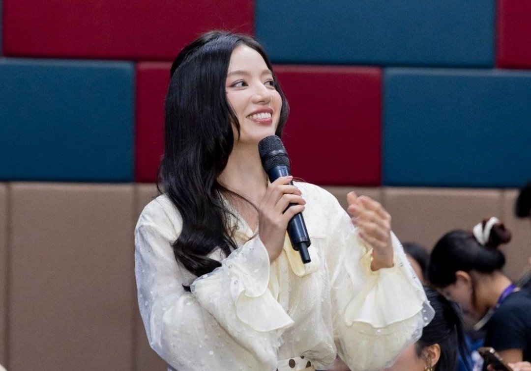 Các nghệ sĩ nổi tiếng tại sự kiện khởi động giải.