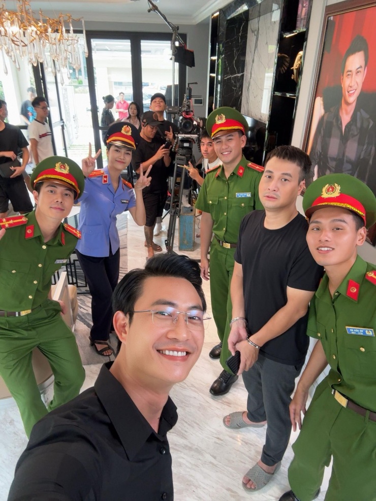 Diễn viên Tiến Lộc tiết lộ cái kết của nhân vật Vinh trong phim "Lằn ranh".