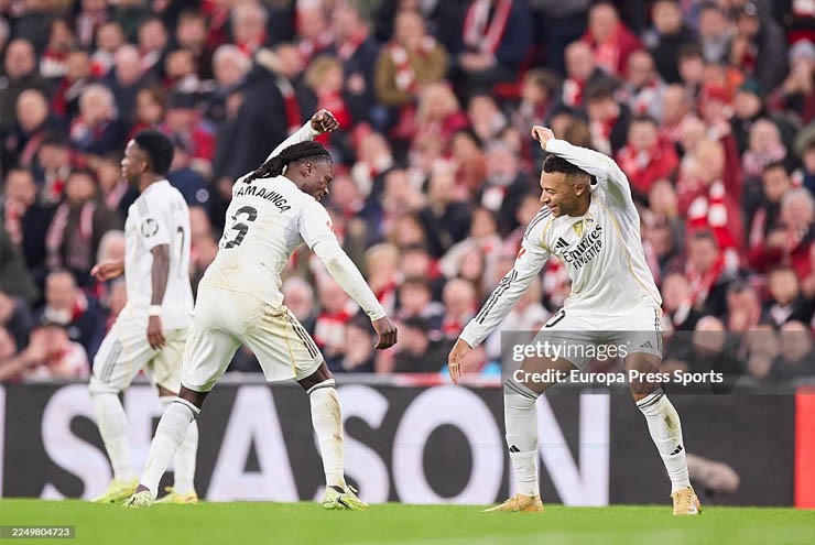 Video bóng đá Athletic Bilbao - Real Madrid: Mbappe  " làm tất, ăn cả "  (La Liga)