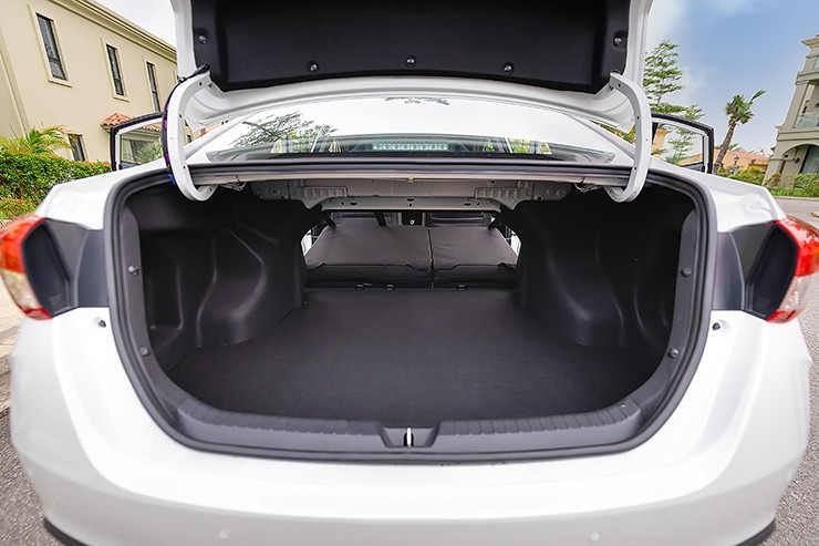 Giá xe Toyota Vios lăn bánh tháng 12/2025, giảm 100% phí trước bạ - 16