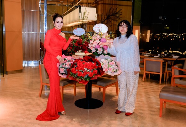 Mai Thu Huyền cho biết con gái theo đuổi đam mê thời trang.