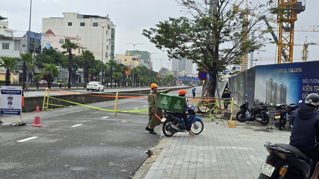 Đường Ngô Quyền bị phong tỏa một đoạn dài vì nguy cơ sụt lún