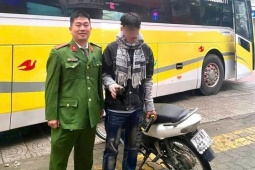 Lái xe máy đi gặp "bạn gái online", thanh niên 18 tuổi bị lạc, nhịn đói 2 ngày