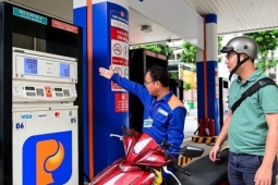 Giá xăng tăng trở lại từ chiều nay