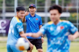 Dàn sao U22 Việt Nam "so tài" cùng thầy Kim, chờ tranh ngôi đầu với U22 Malaysia