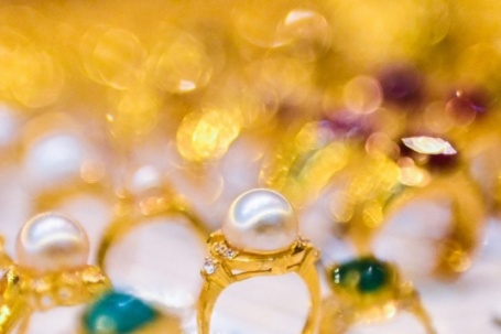 Khách nợ 100 lượng vàng SJC không chịu trả, ngân hàng tìm cách thu hồi