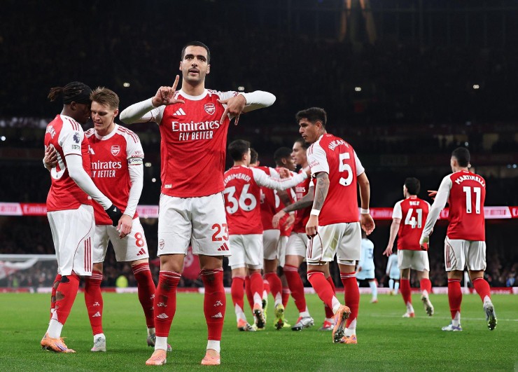 Merino tỏa sáng với 1 bàn, 1 kiến tạo