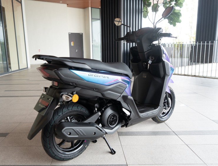 Ra mắt xe ga Yamaha mới, sánh cạnh Hoda Vision - 4