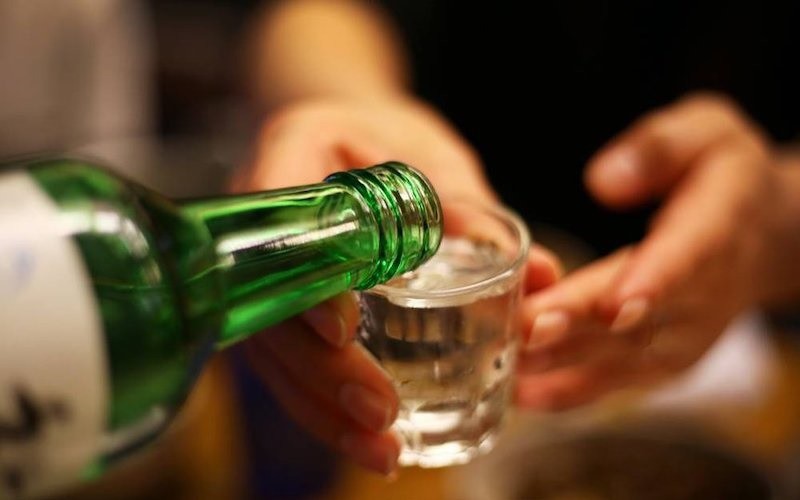 Tuyệt đối không uống rượu khi đang sử dụng các loại thuốc này - 1