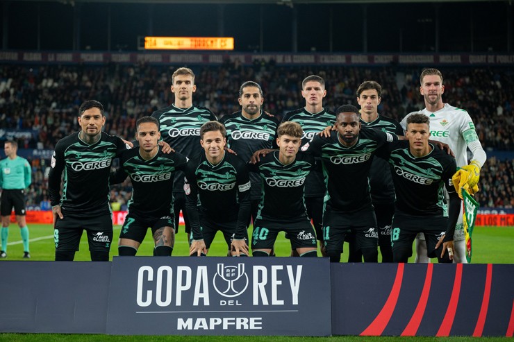 Riquelme có cho mình một hat-trick