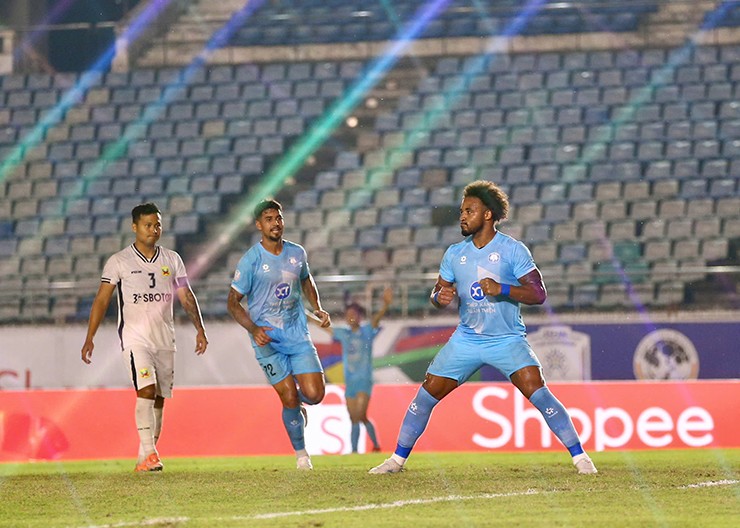 Xuân Son hồi sinh mạnh mẽ: 4 bàn sau 2 trận, ĐT Việt Nam & Nam Định "sướng rơn" - 7