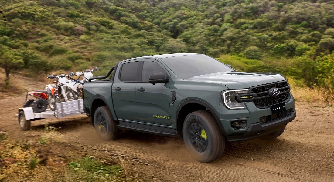 Hãng Ford bắt đầu tiêu chuẩn hóa hộp số và công nghệ vận hành.