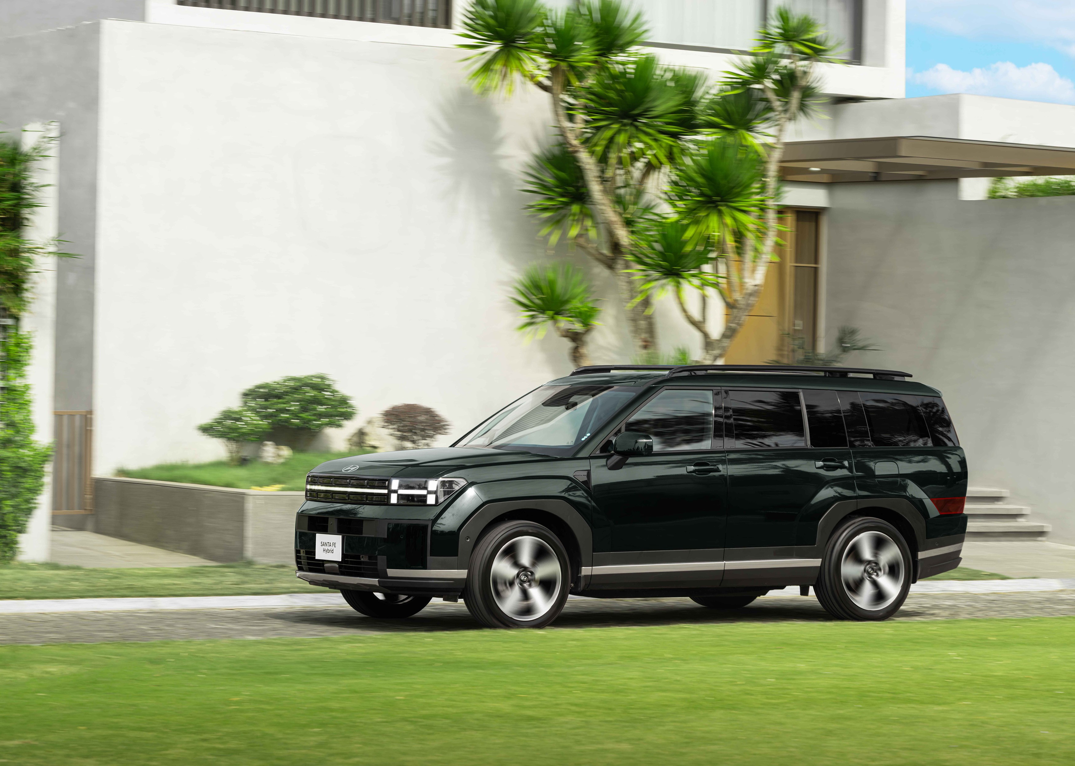 Hyundai SantaFe Hybrid sử dụng khung gầm N-Platform hiện đại.