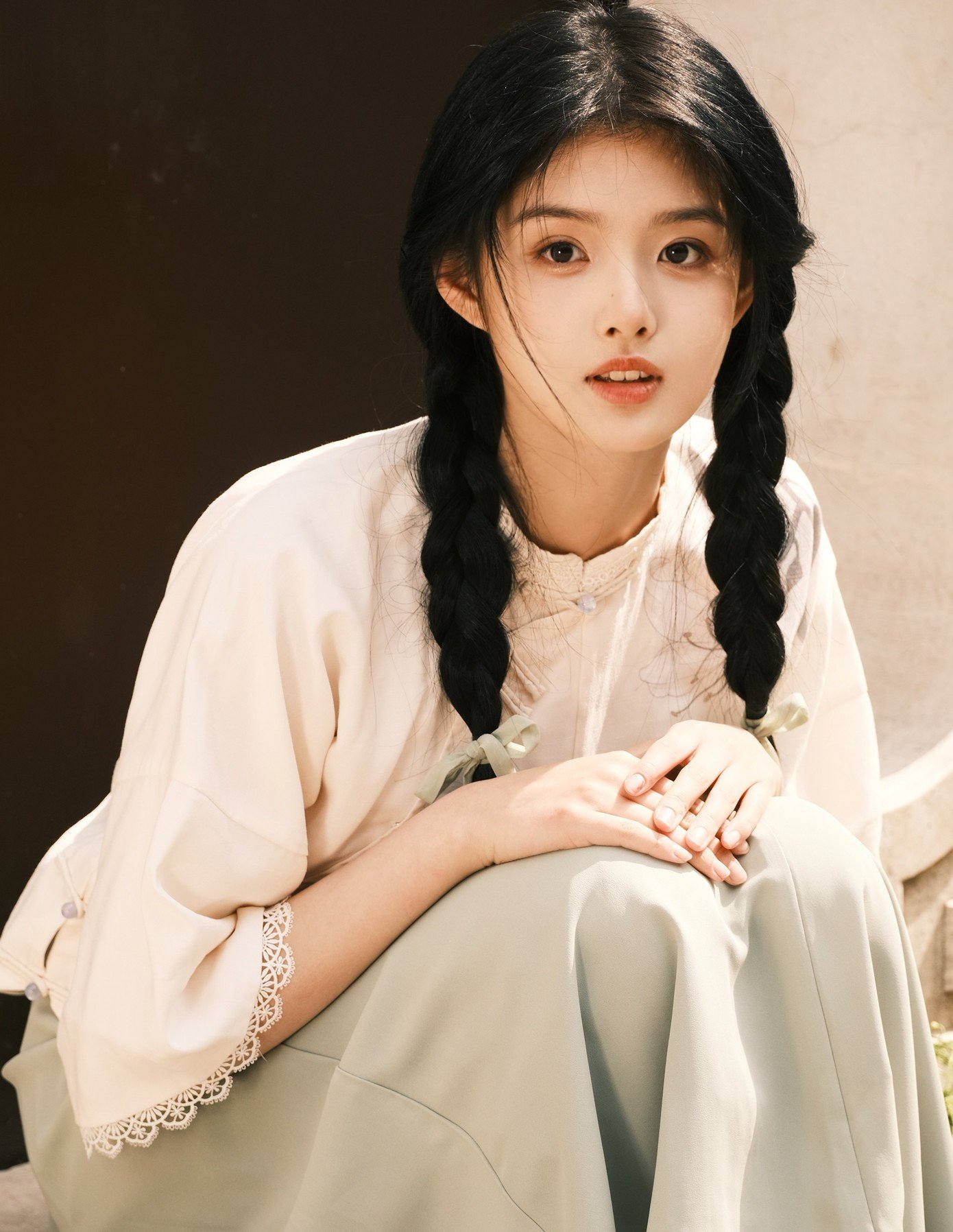 Khán giả cho rằng Ngải Mễ có ngoại hình đẹp, nhưng diễn xuất cần trau dồi thêm.