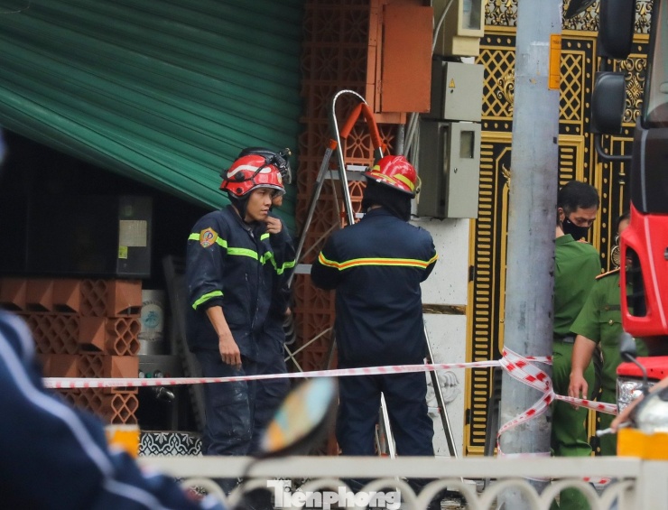 Lạnh người hiện trường vụ cháy quán ăn làm 4 người chết tại TPHCM - 9