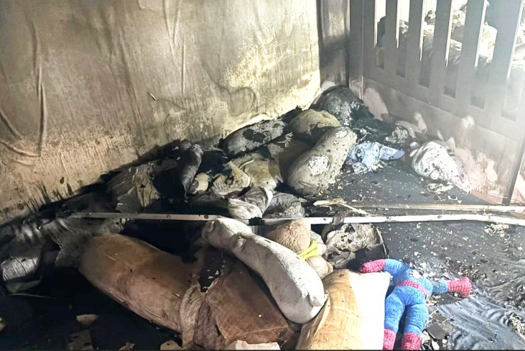 Vụ cháy quán ăn ở TPHCM: Ám ảnh tiếng người cha gào khóc  ' cứu 2 con tôi với ' 