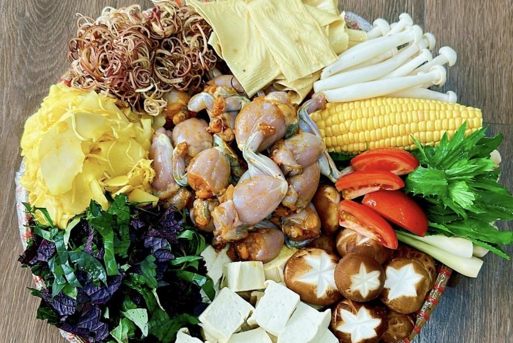 Cách nấu lẩu ếch ngon xuất sắc, trời càng lạnh ăn càng mê