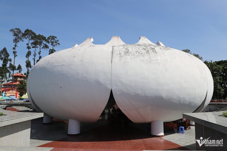 Di tích lịch sử cấp quốc gia nhà mồ Ba Chúc - nơi lưu giữ những chứng tích phơi bày tội ác của Pol Pot