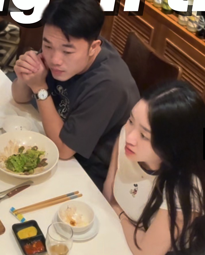 Bà xã của tiền vệ Lương Xuân Trường hiếm hoi lộ diện, phong thái gây bất ngờ - 5