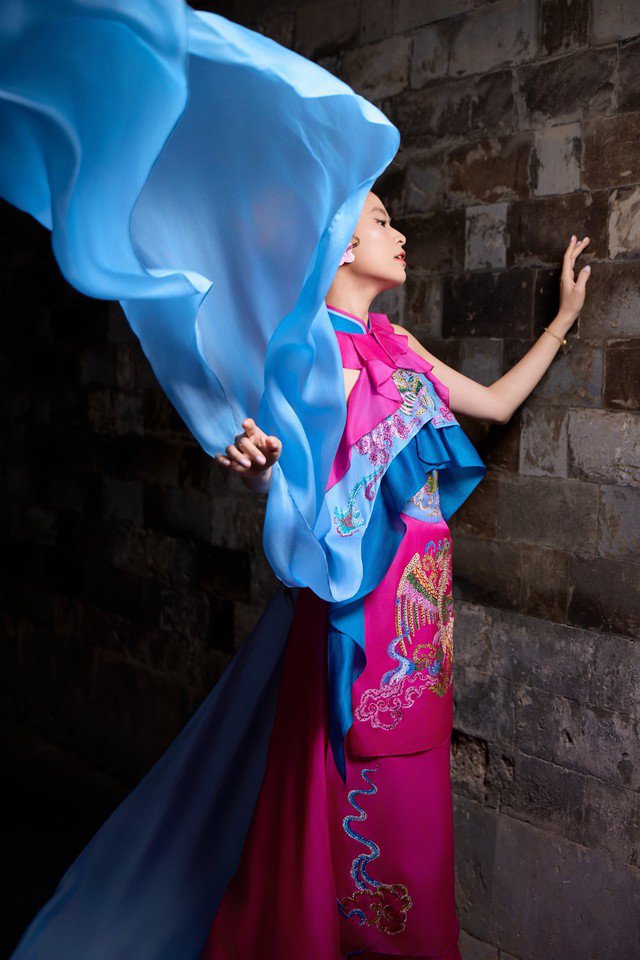 Ngoài tập luyện thể dục, thể thao, Hoàng Thùy Linh cho biết chế độ ăn uống là quan trọng bởi nó có thể ảnh hưởng trực tiếp đến việc tăng hay giảm cân. Do vậy mà cô luôn chú trọng đến quá trình ăn uống của mình.