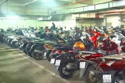 Sau HH Linh Đàm, thêm chung cư ngừng trông giữ xe điện