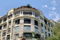 Chung cư cũ, xuống cấp ở TPHCM vẫn giá 450 triệu đồng/m2