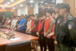 An ninh - Xã hội - Triệt phá đường dây lừa đảo xuyên quốc gia nhằm vào phụ nữ đơn thân