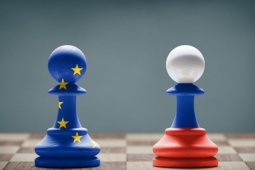 Bước leo thang căng thẳng mới chưa từng có trong quan hệ Nga - EU