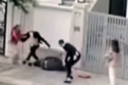 Tin tức trong ngày - Vụ người đàn ông bị đánh dã man ở Hà Nội: Khởi tố Đỗ Trọng Tuyến và Lưu Đức Khanh