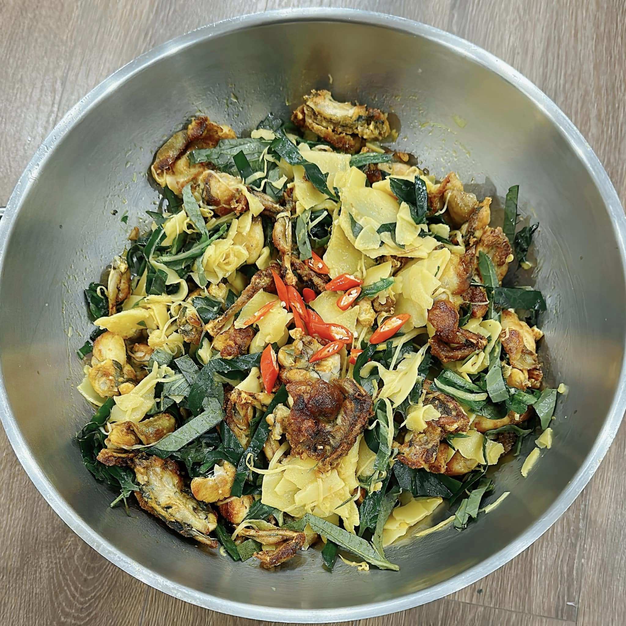 Cách nấu lẩu ếch ngon xuất sắc, trời càng lạnh ăn càng mê - 3