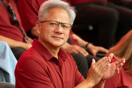 Nvidia đang làm gì với núi tiền mặt khổng lồ của mình?