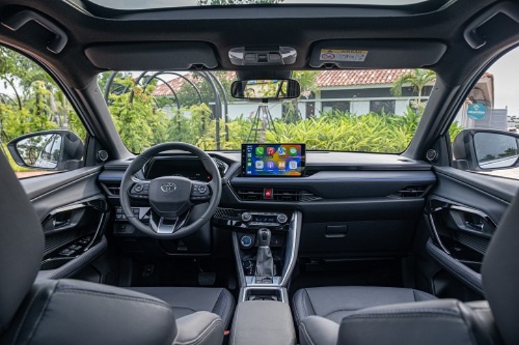 HR-V Magic Seats gập 6 kiểu chứa cả xe đạp, Yaris Cross khoang nhỏ ra sao? - 8