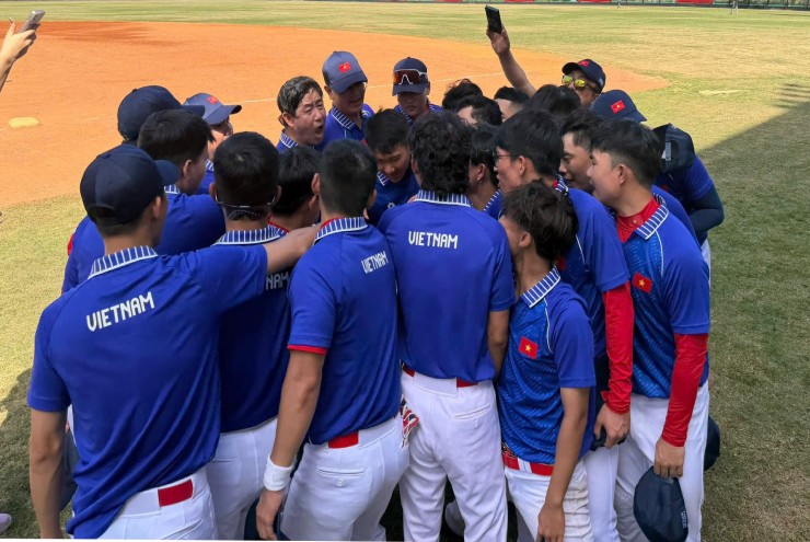 Đội tuyển bóng chày Việt Nam hướng tới trận thắng đầu tay ở SEA Games 33 trước Malaysia