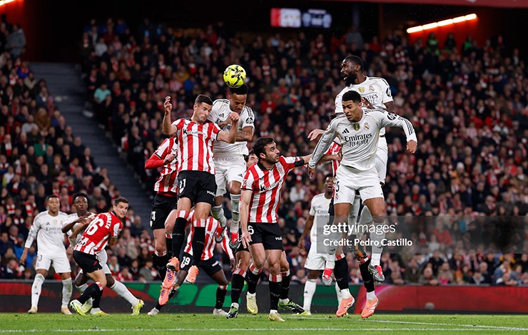 Jude Bellingham thi đấu xông xáo trước Athletic Bilbao