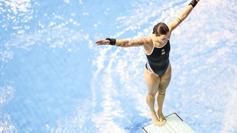 Nhà vô địch Ukraine gây tranh cãi khi nhận quốc tịch Nga - 1