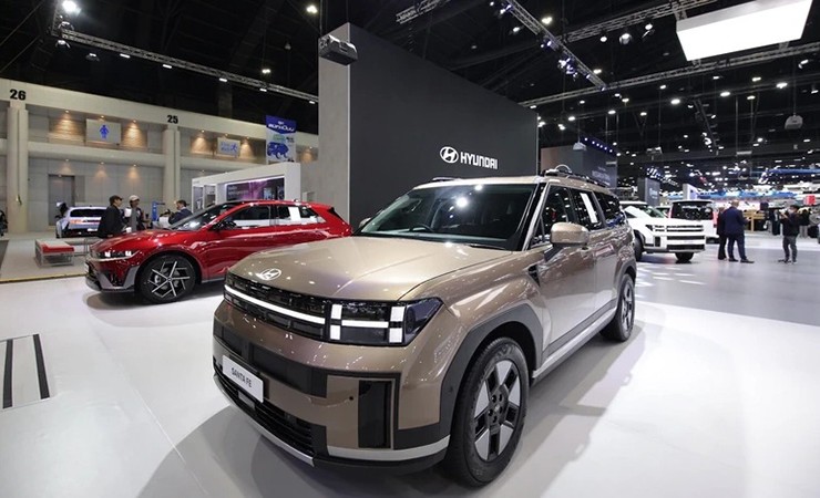 Santa Fe Hybrid "made in Việt Nam" mở bán tại Thái Lan, tiết kiệm nhiên liệu hơn cả Accent - 1