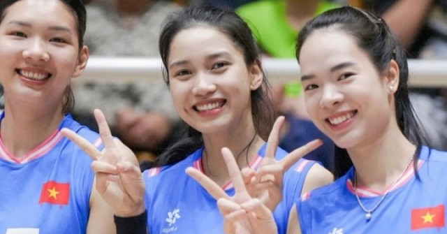 Tuyển bóng chuyền nữ Việt Nam nhận tin cực vui ...