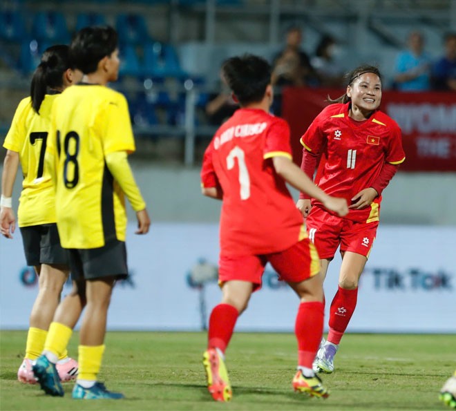 Trực tiếp bóng đá ĐT nữ Việt Nam - Malaysia: Không có bàn thứ 8 (SEA Games) (Hết giờ) - 7