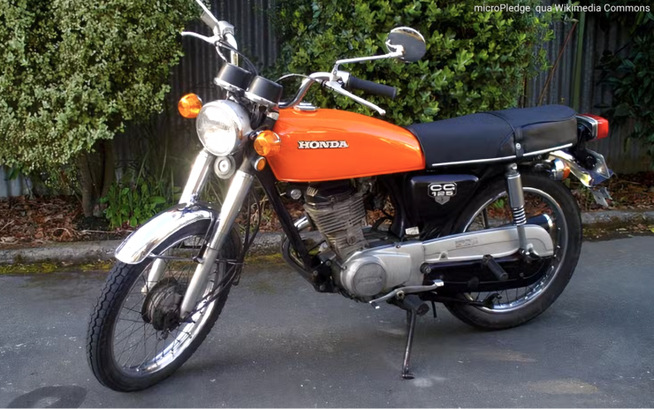 Honda CG125.