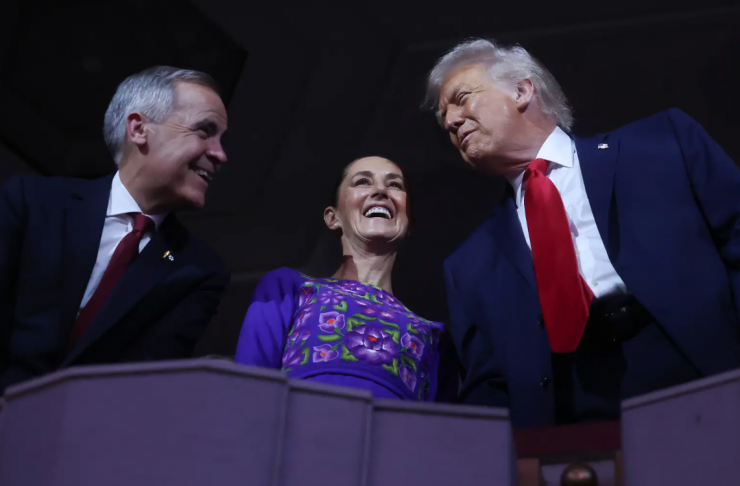 Tổng thống Mỹ Donald Trump cùng với Thủ tướng Canada Mark Carney và Tổng thống Mexico Claudia Sheinbaum tại Washington, DC, ngày 5/12/2025. Ảnh: Getty