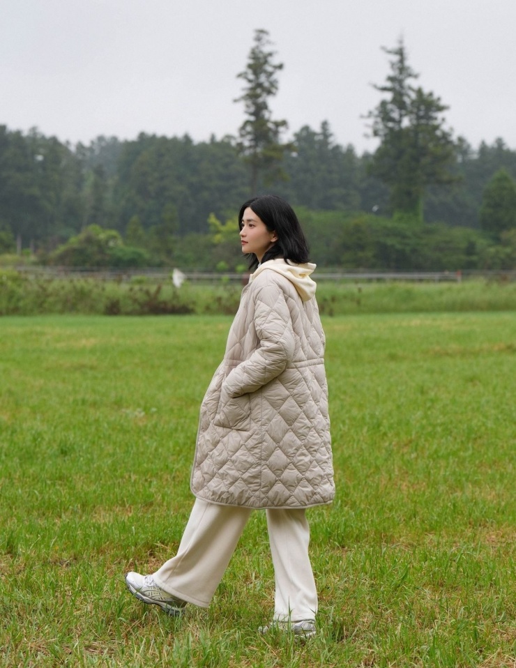 Giới trẻ theo đuổi mốt áo bà ngoại - 9