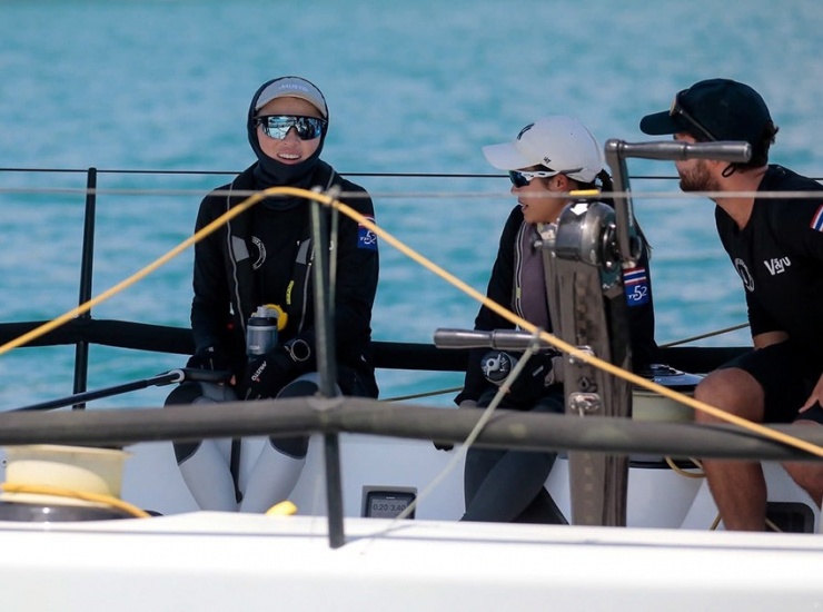 Hoàng hậu Thái Lan thi đấu ở SEA Games 33 - 5