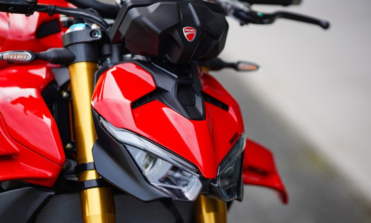 Ducati Streetfighter 2025 đầu tiên về Việt Nam, giá hơn 1 tỷ đồng - 5