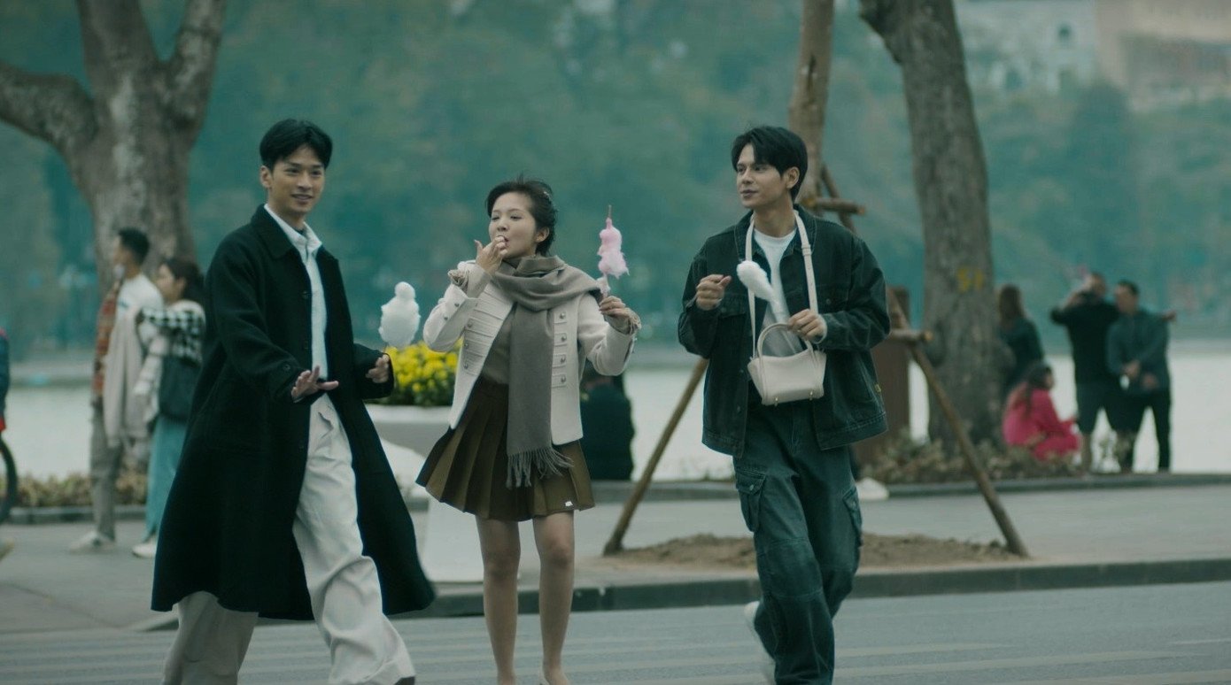 Cha tôi người ở lại là bản Việt hóa của phim Trung Quốc Lấy danh nghĩa người nhà.