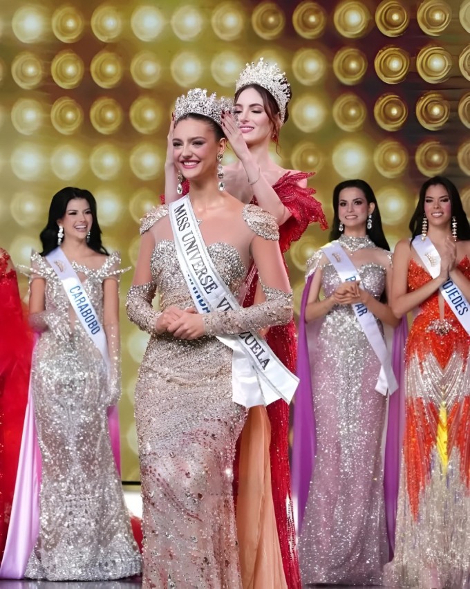 Clara Vegas Goetz, đại diện bang Miranda, giành chiến thắng cuộc thi Hoa hậu Venezuela trong chung kết diễn ra sáng nay (theo giờ Hà Nội). Cô sẽ tham dự Miss Universe 2026 tại Puerto Rico.