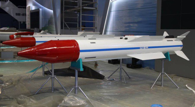 Tên lửa không đối không R-37M. (Nguồn: MW)